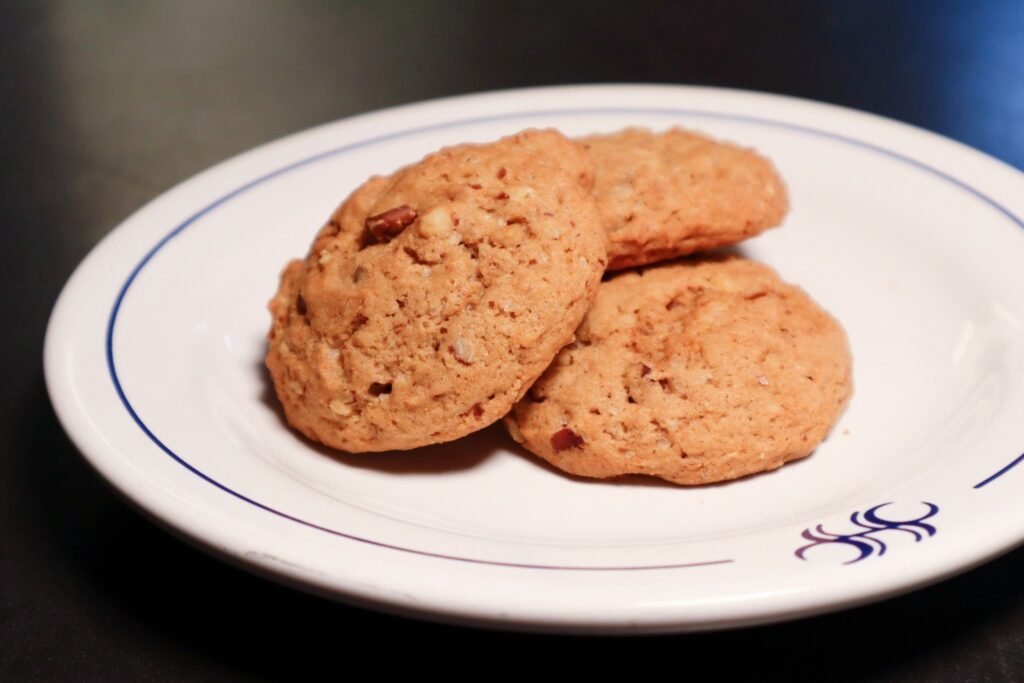 Instagram post from helenpastelerias. This post is in position 1.